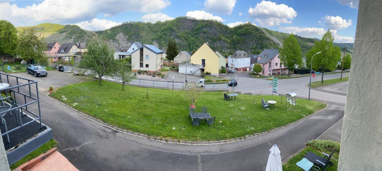 Ferienwohnung Moselnest Писпорт Екстериор снимка